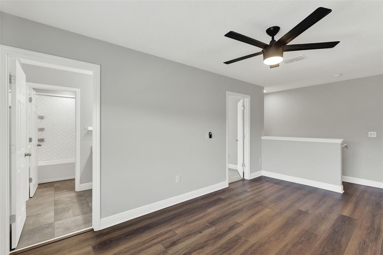 Image 23 of 50 For 15975 Marina Bay Drive