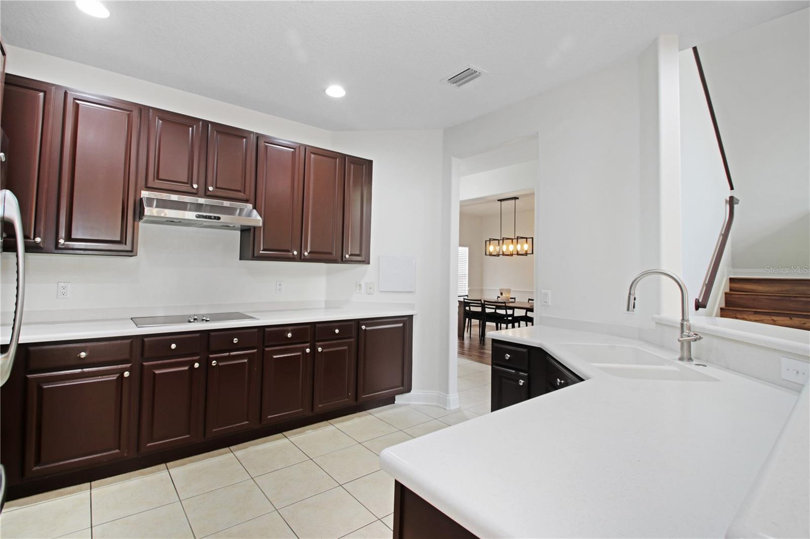 Image 4 of 32 For 6941 Piazza Street