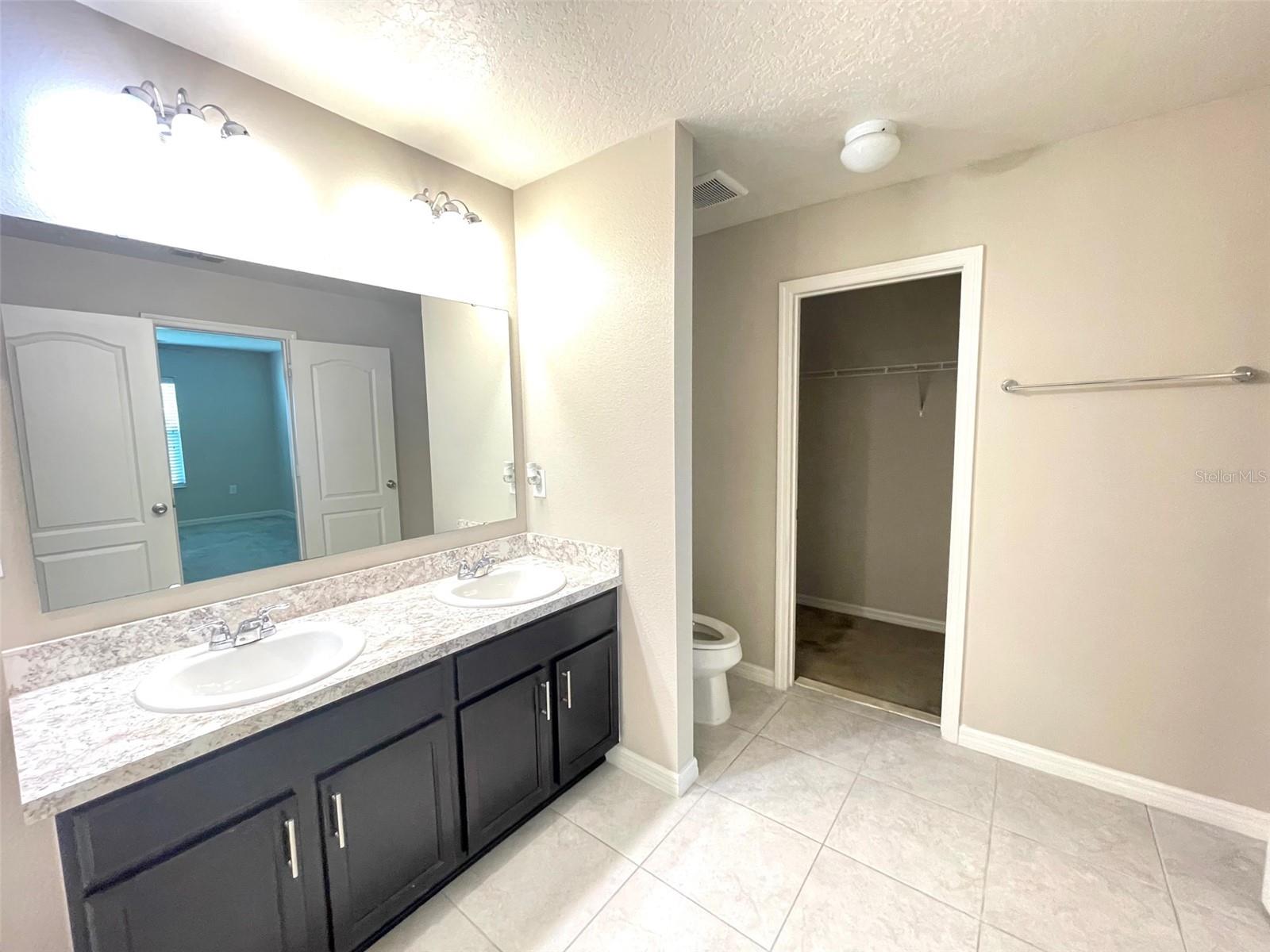 Image 10 of 14 For 2847 Mosshire Circle