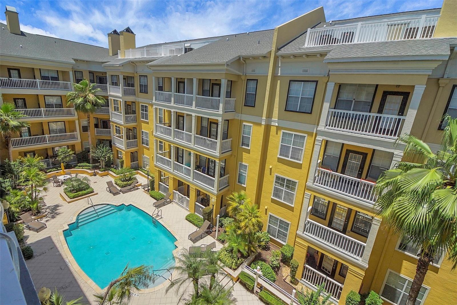 Image 16 of 34 For 860 Orange Avenue 448