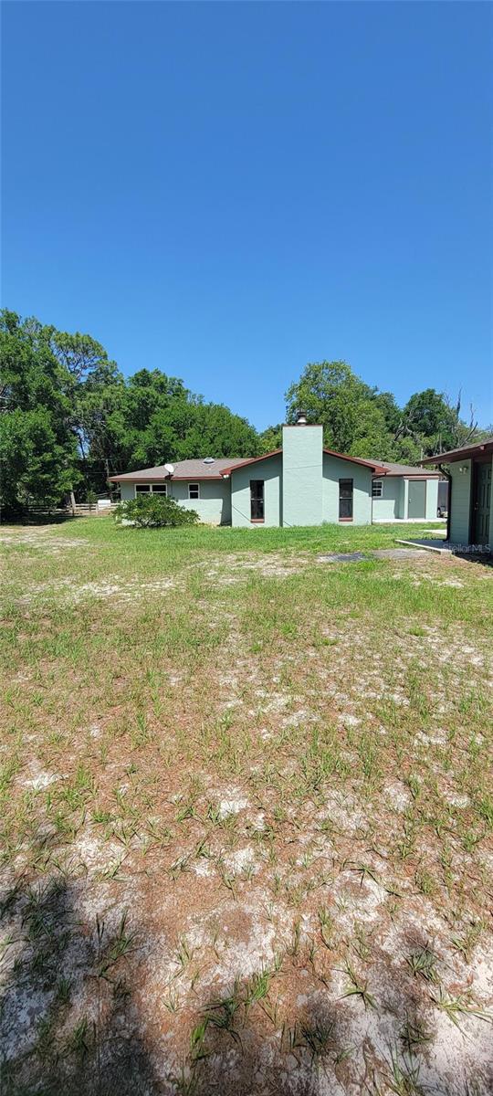 Image 14 of 26 For 122 Cedarview Terrace