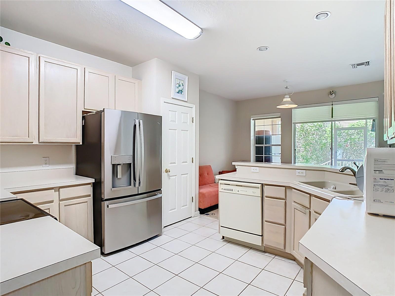 Image 6 of 49 For 7323 Cypress Grove Road 87