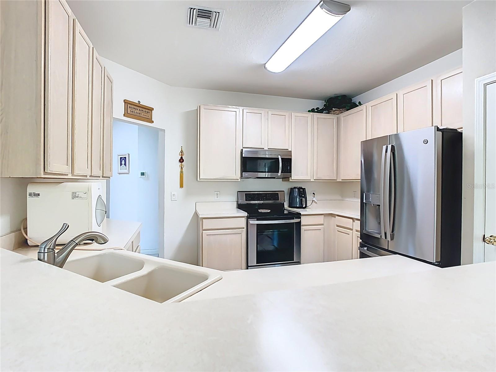 Image 9 of 49 For 7323 Cypress Grove Road 87