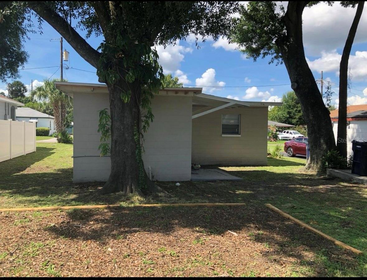 Image 11 of 11 For 1006 Nassau Street