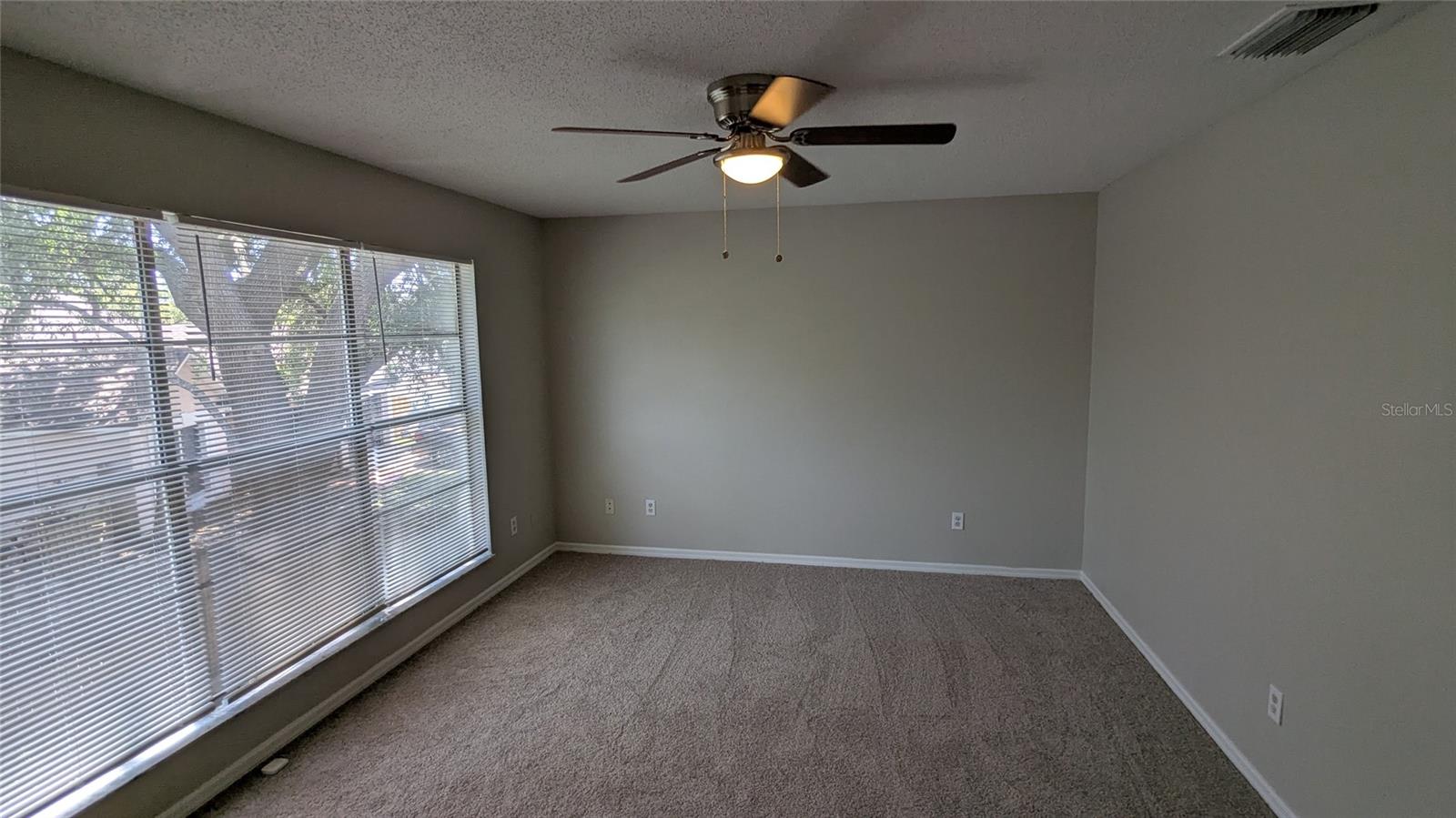Image 13 of 28 For 609 Whittingham Place