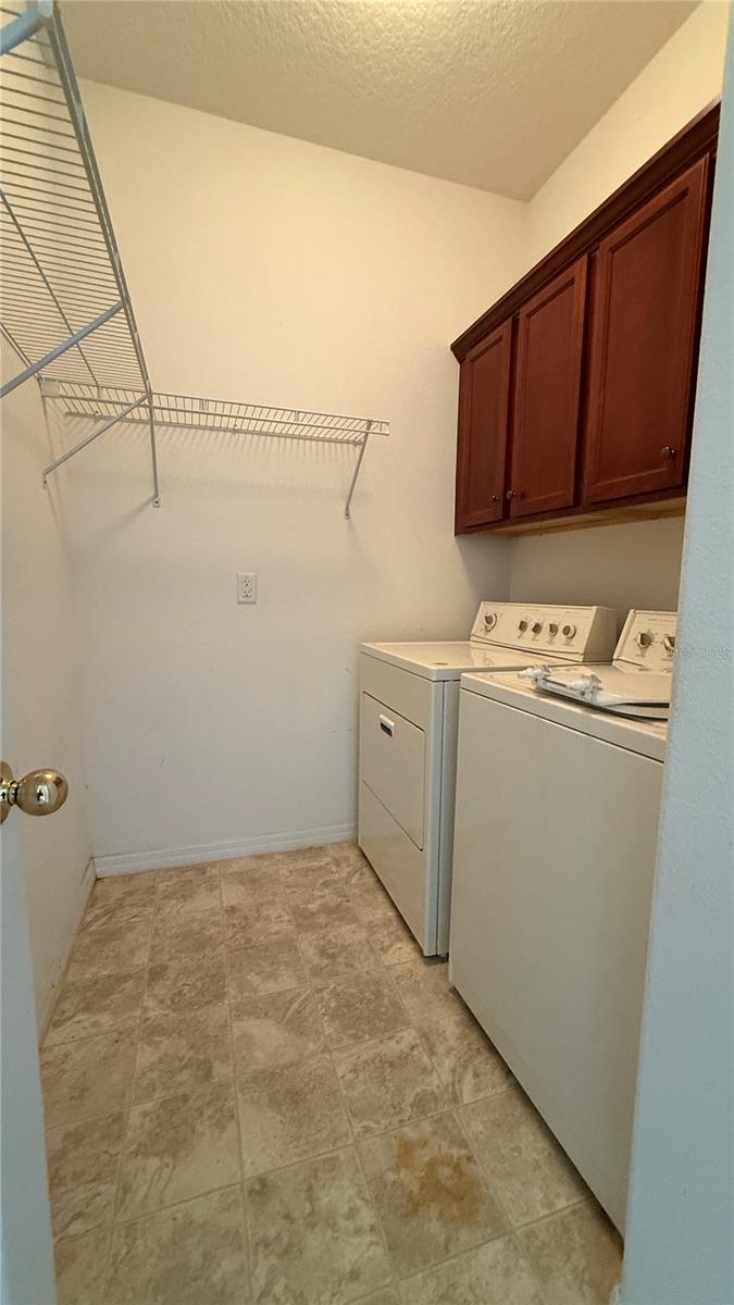 Image 21 of 28 For 4525 Settlement Circle