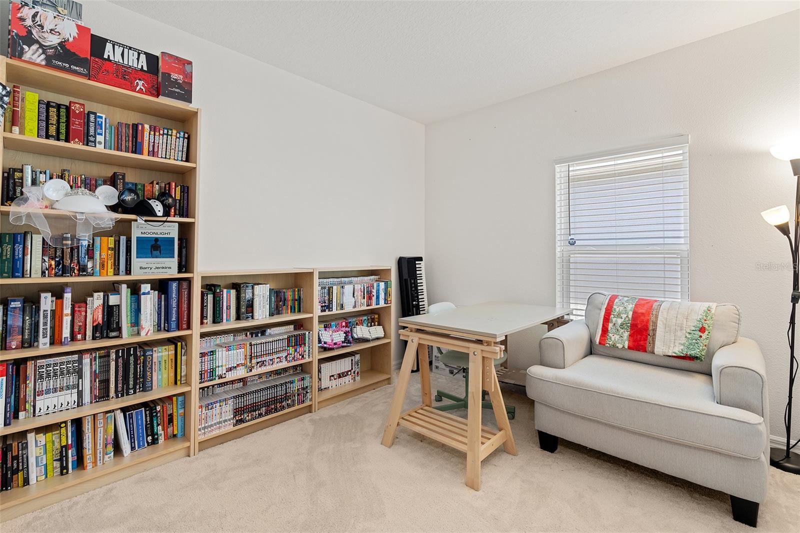 Image 18 of 39 For 9356 St Therese Street