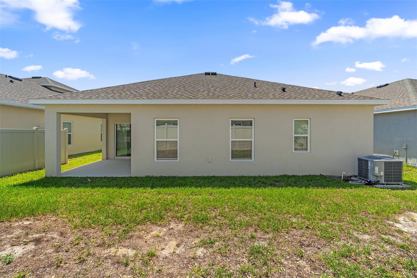 Image 20 of 39 For 9356 St Therese Street
