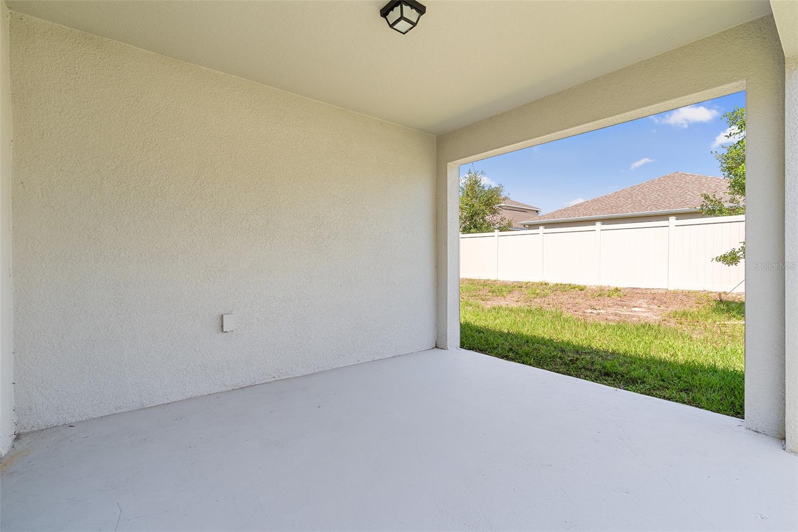 Image 21 of 39 For 9356 St Therese Street