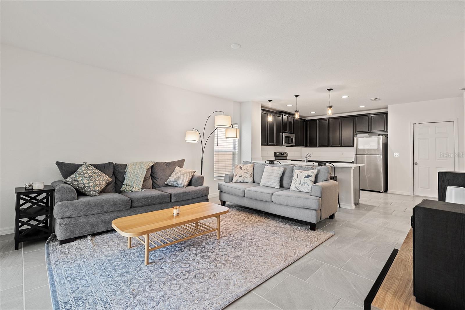 Image 8 of 39 For 9356 St Therese Street