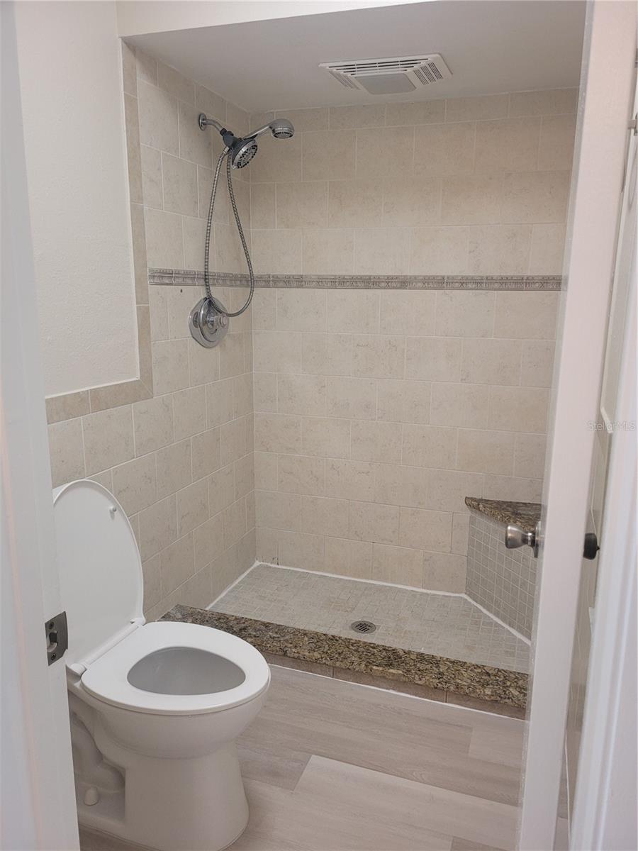 Image 14 of 18 For 2332 Turpin Drive