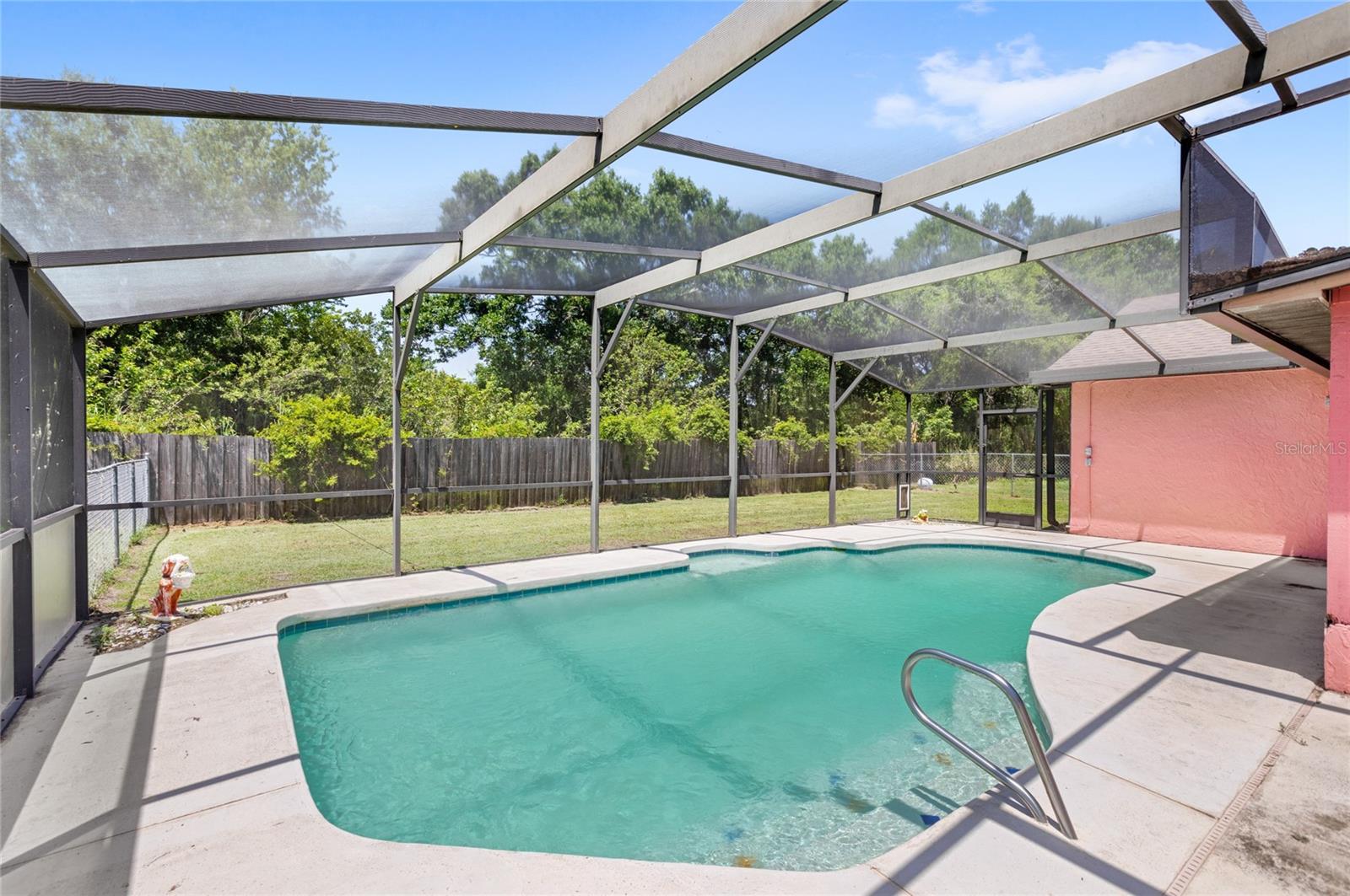 Image 31 of 41 For 2409 Pinyon Court