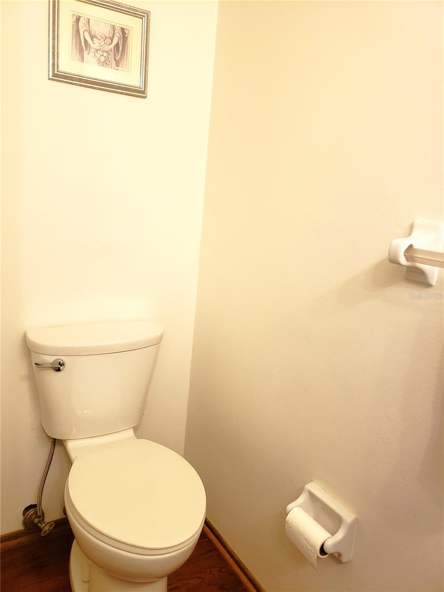 Image 30 of 38 For 983 Bucksaw Place