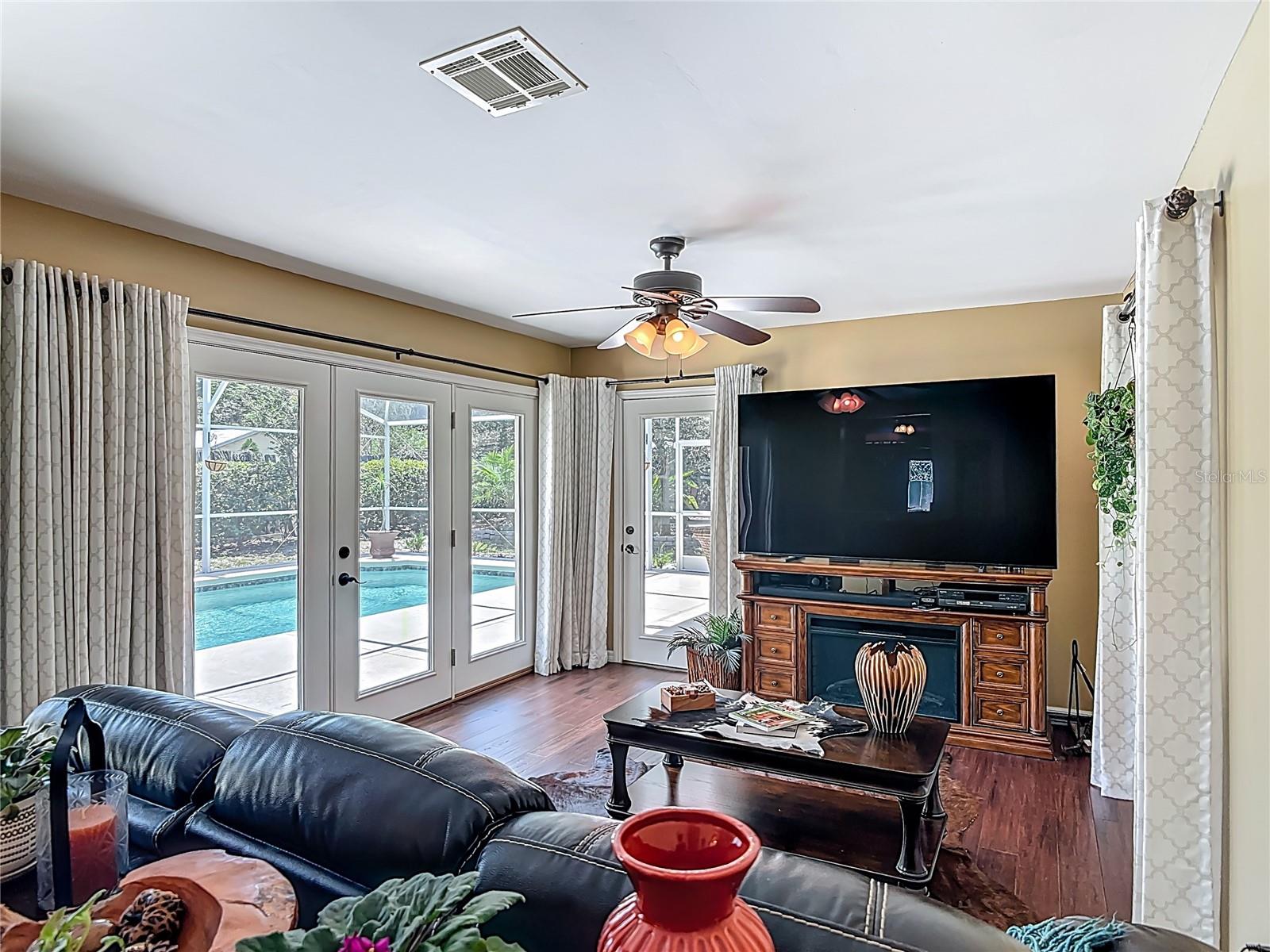 Image 27 of 61 For 2550 Meadowview Lane