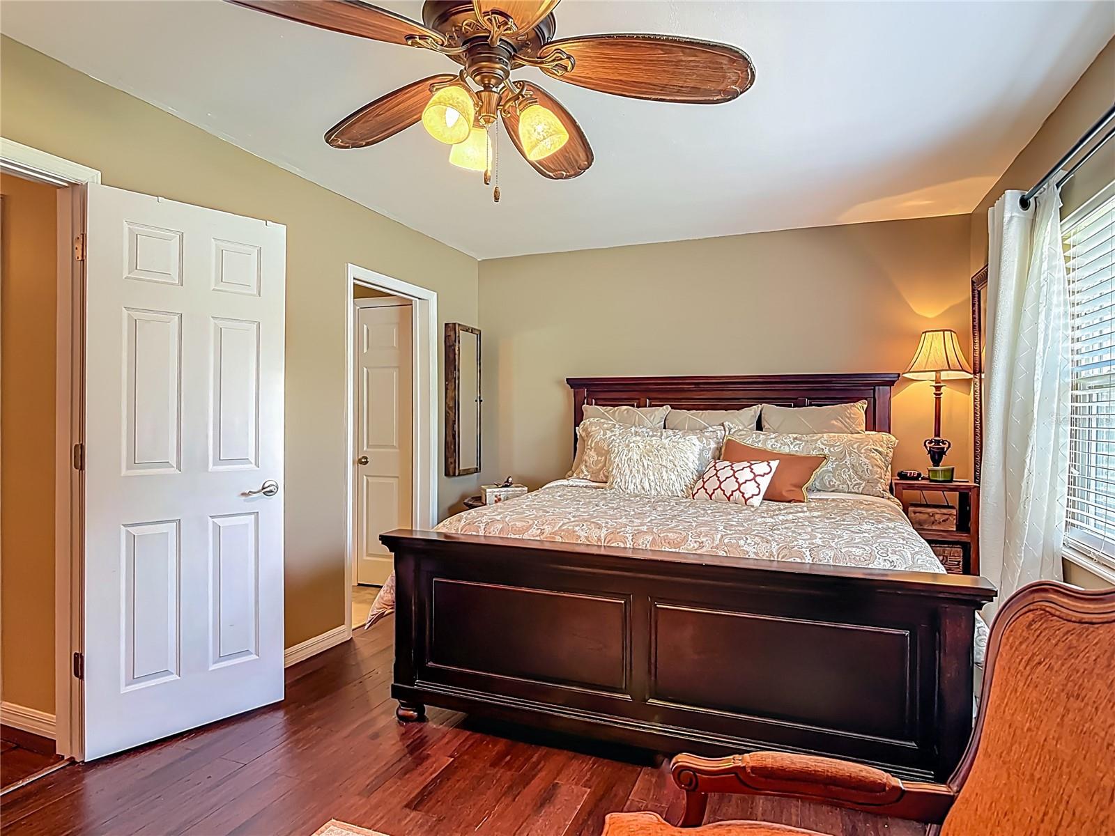 Image 33 of 61 For 2550 Meadowview Lane