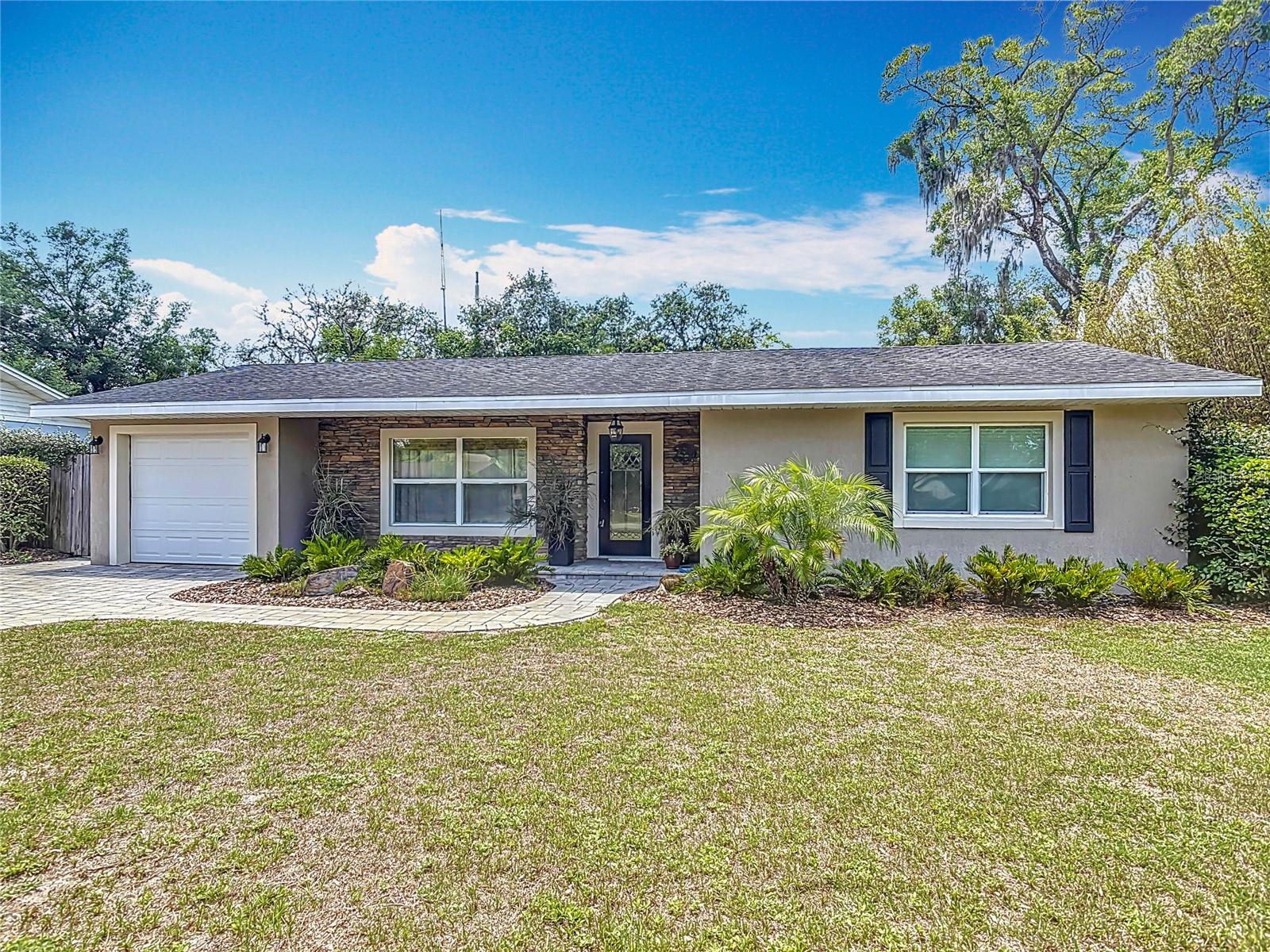 Image 9 of 61 For 2550 Meadowview Lane