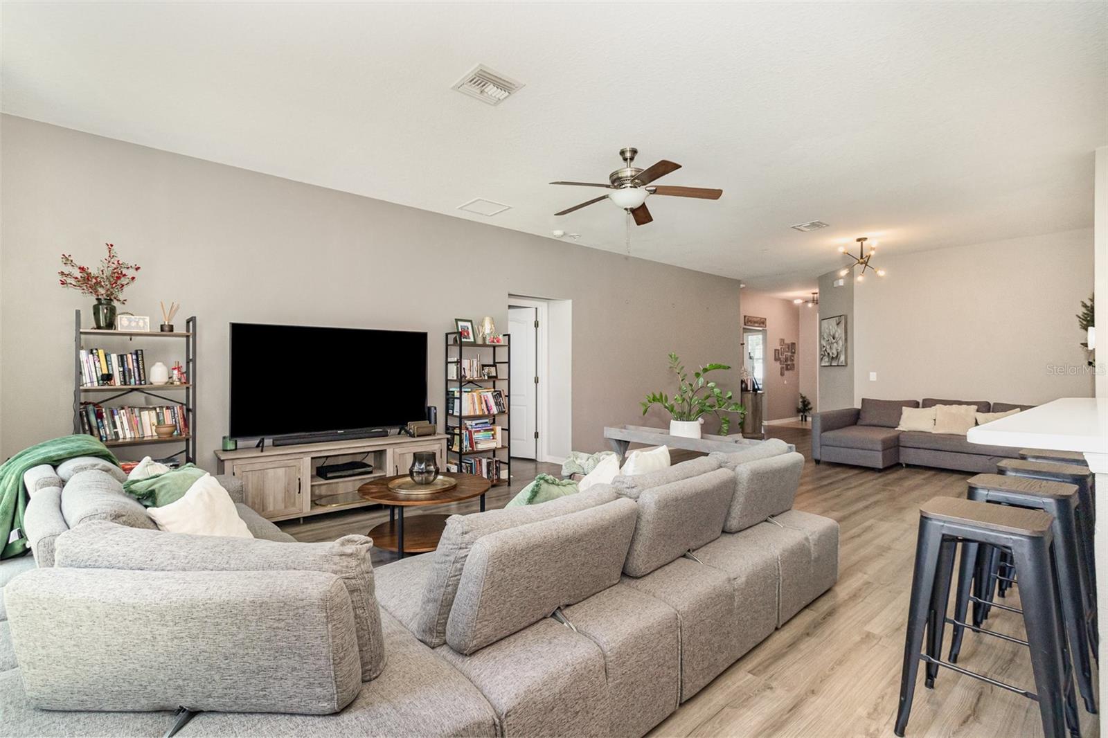 Image 11 of 32 For 4737 Maple Park Street