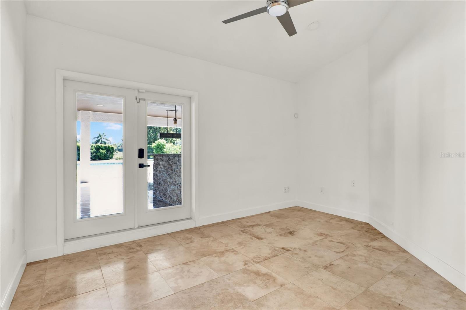 Image 25 of 82 For 6969 Edgeworth Drive