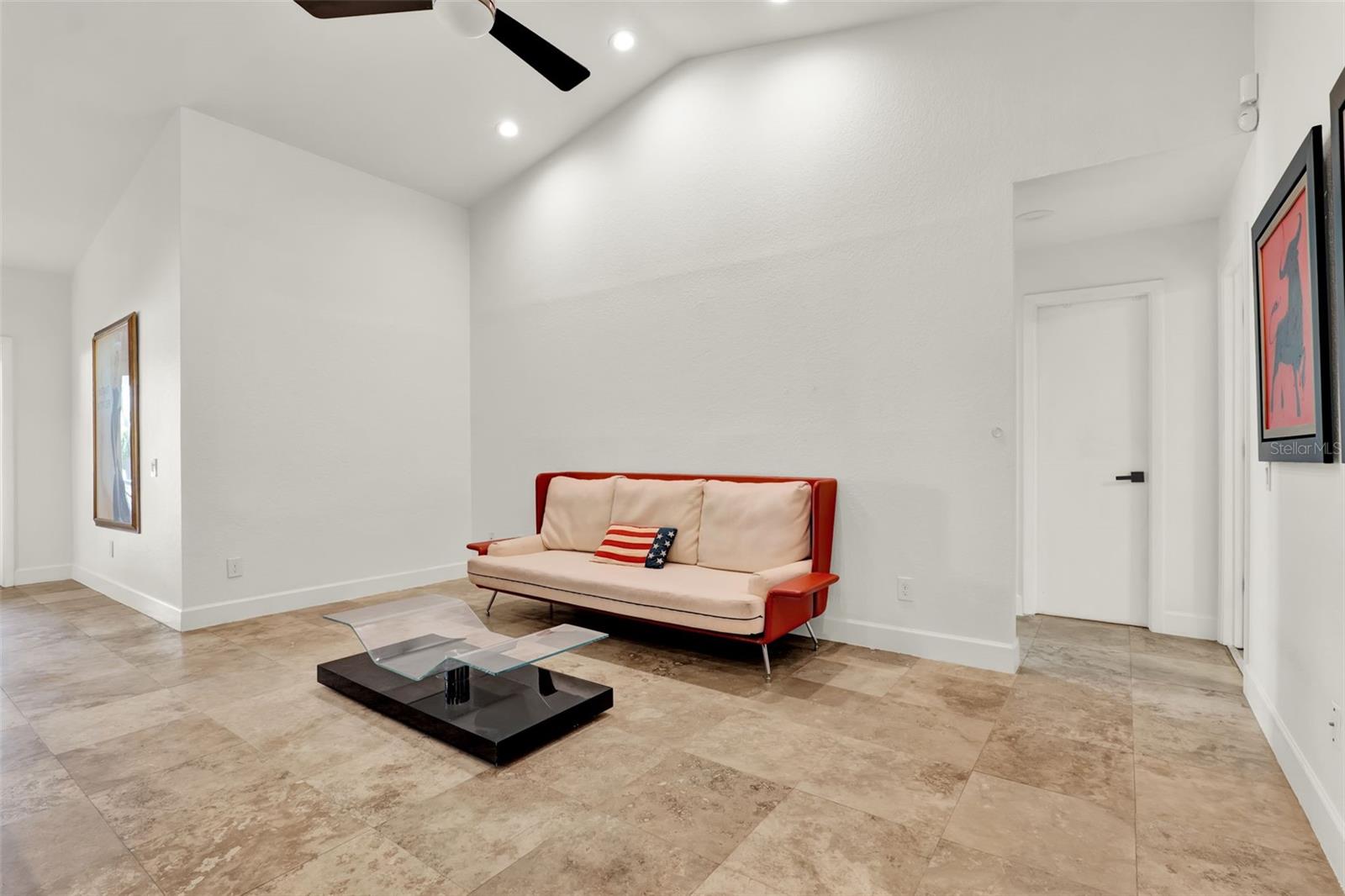 Image 31 of 82 For 6969 Edgeworth Drive