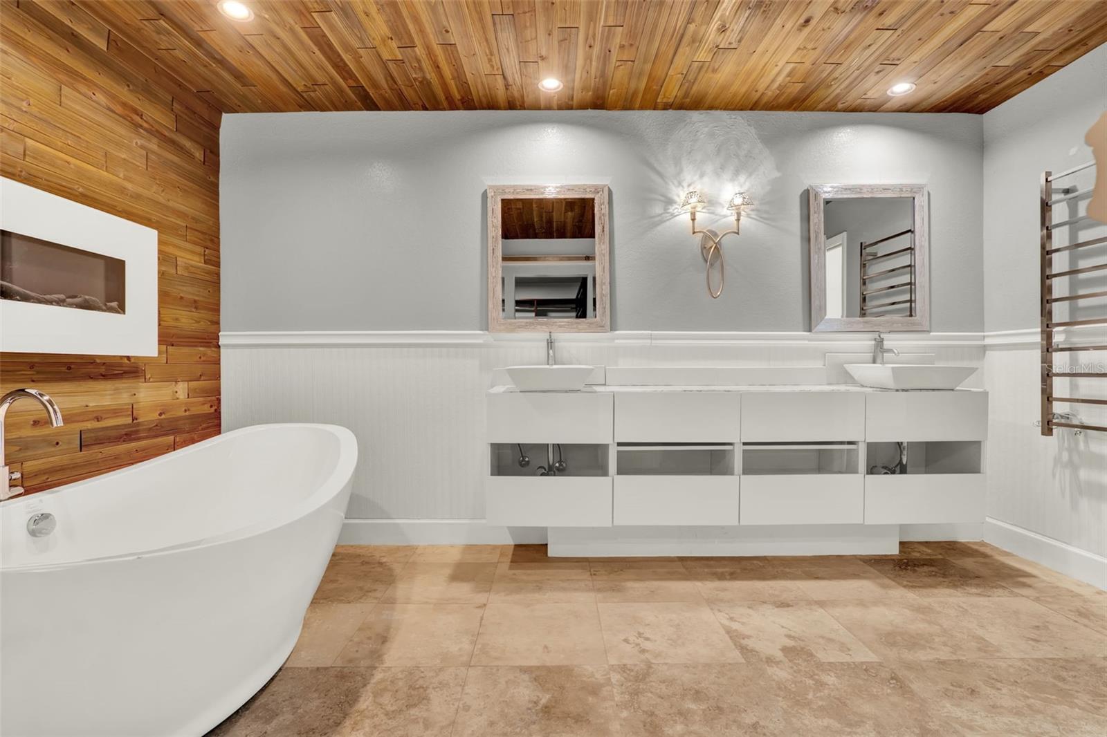 Image 40 of 82 For 6969 Edgeworth Drive