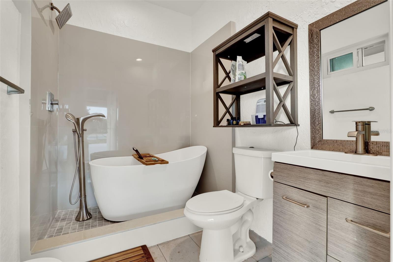 Image 45 of 82 For 6969 Edgeworth Drive