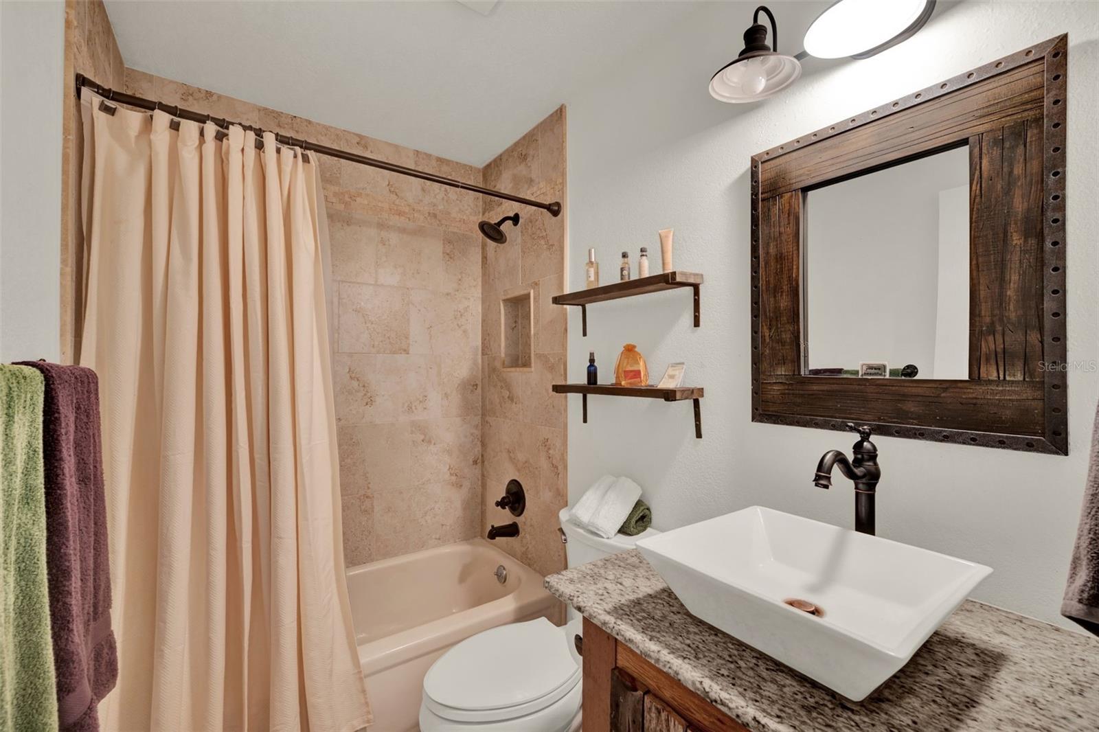 Image 14 of 25 For 8248 Limetree Court