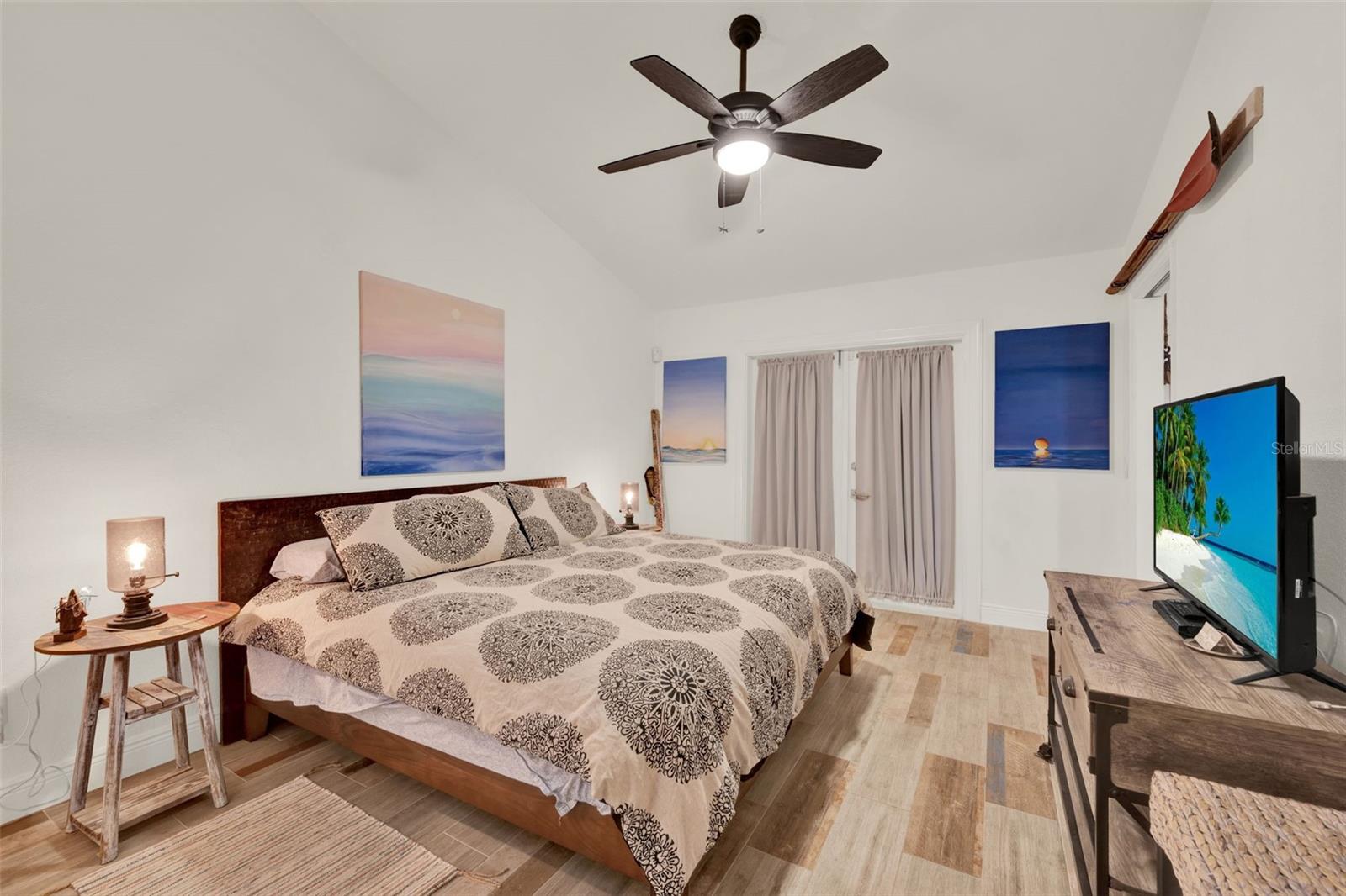 Image 15 of 25 For 8248 Limetree Court