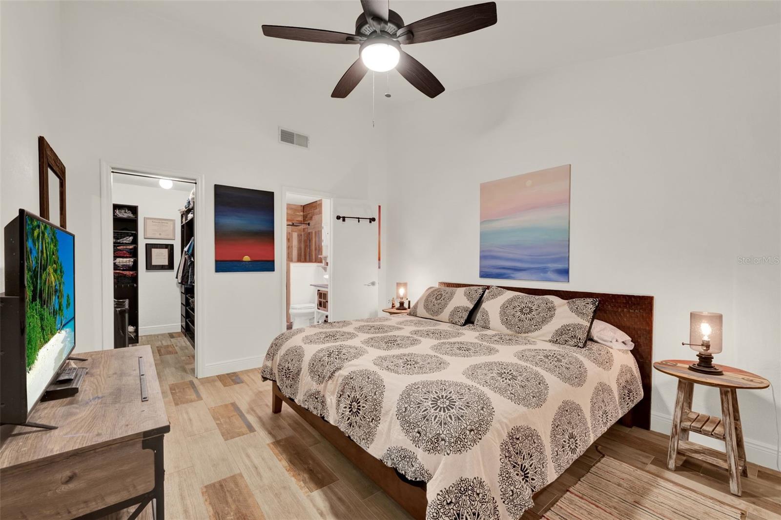 Image 16 of 25 For 8248 Limetree Court
