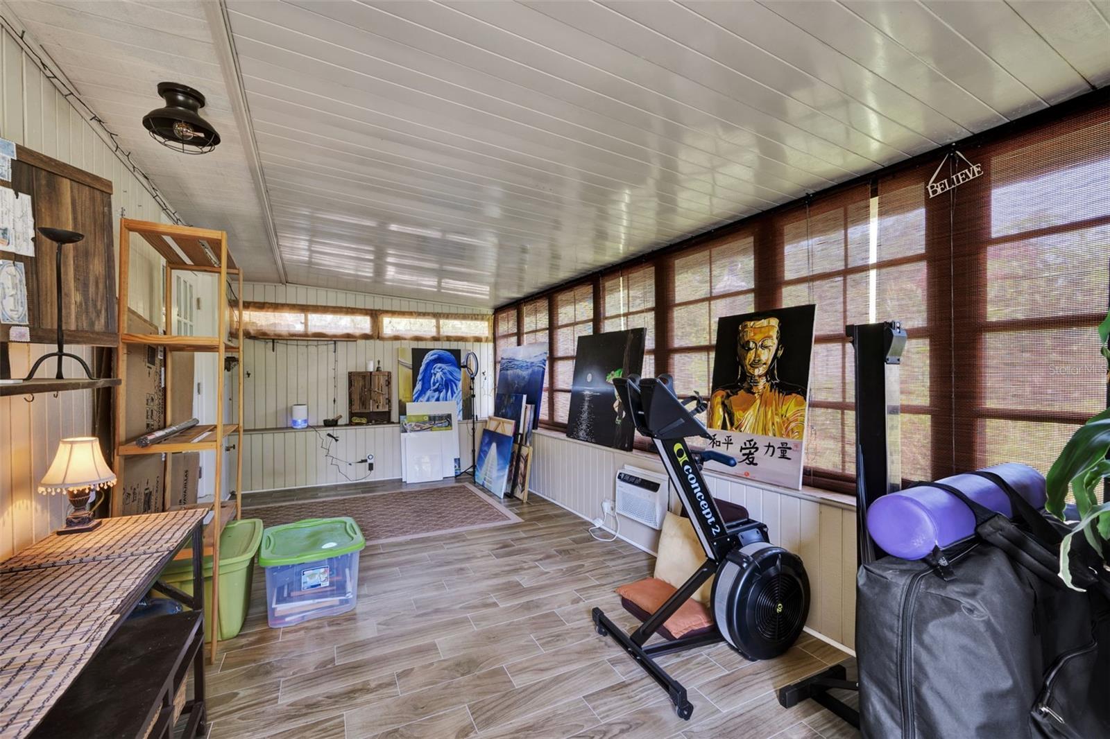 Image 18 of 25 For 8248 Limetree Court