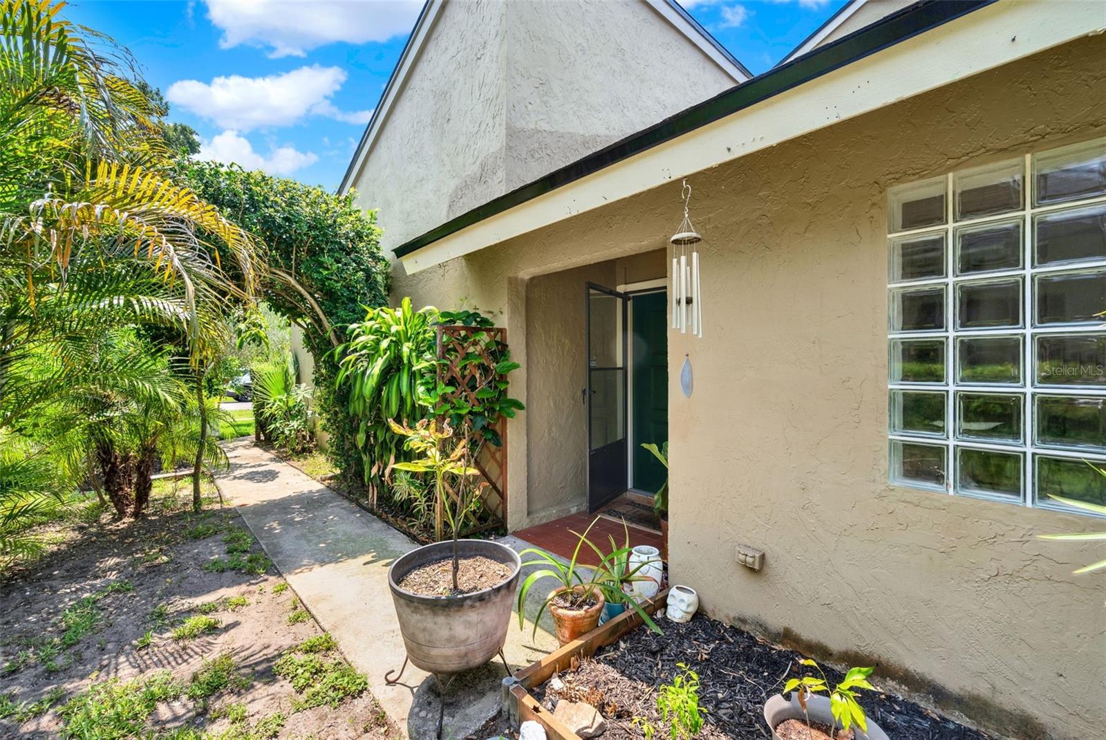 Image 2 of 25 For 8248 Limetree Court