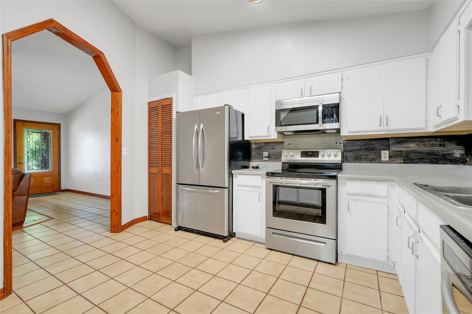 Image 18 of 37 For 5425 Eagle Road