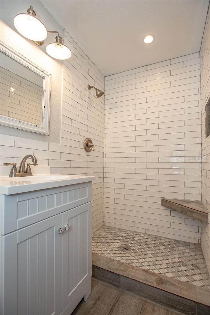 Image 12 of 21 For 1502 Gore Street
