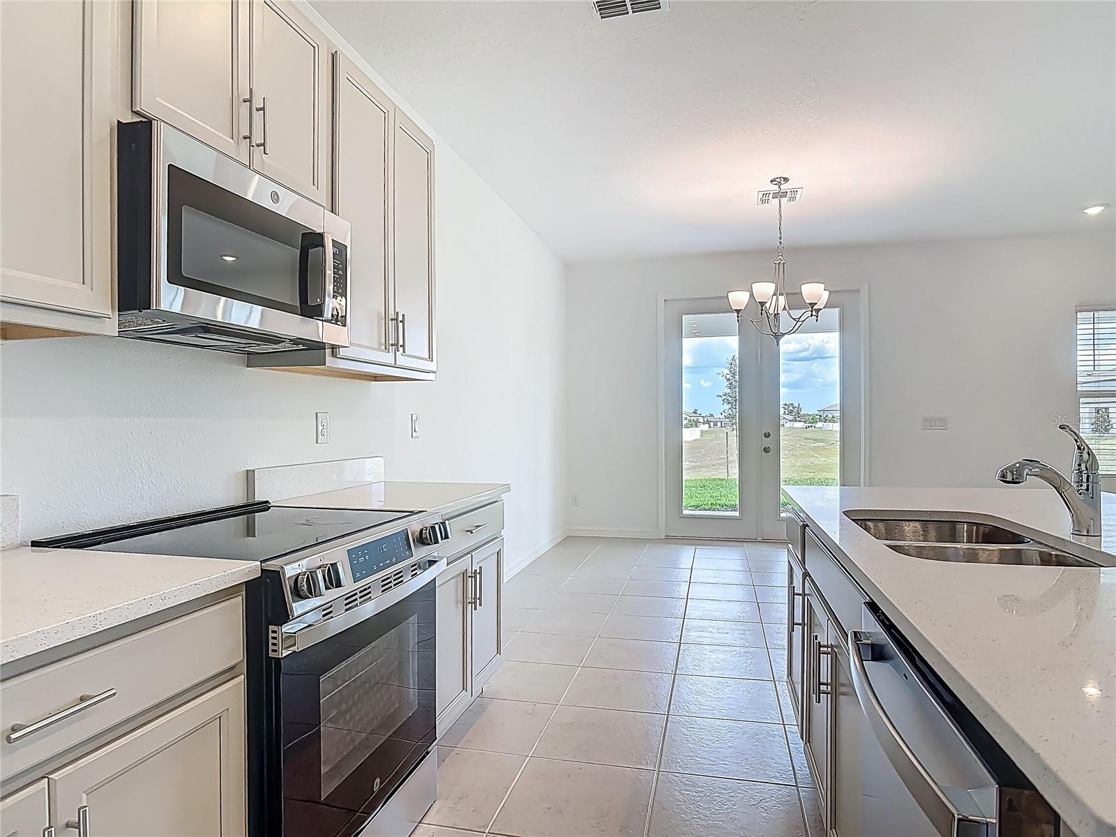 Image 13 of 71 For 1619 Hill Park Drive