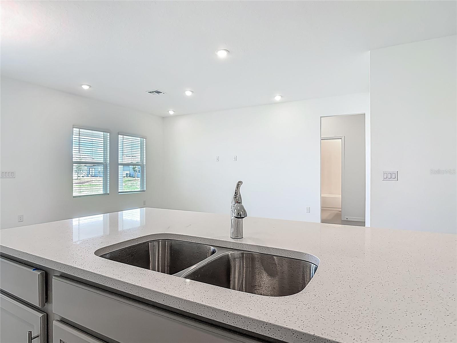 Image 15 of 71 For 1619 Hill Park Drive