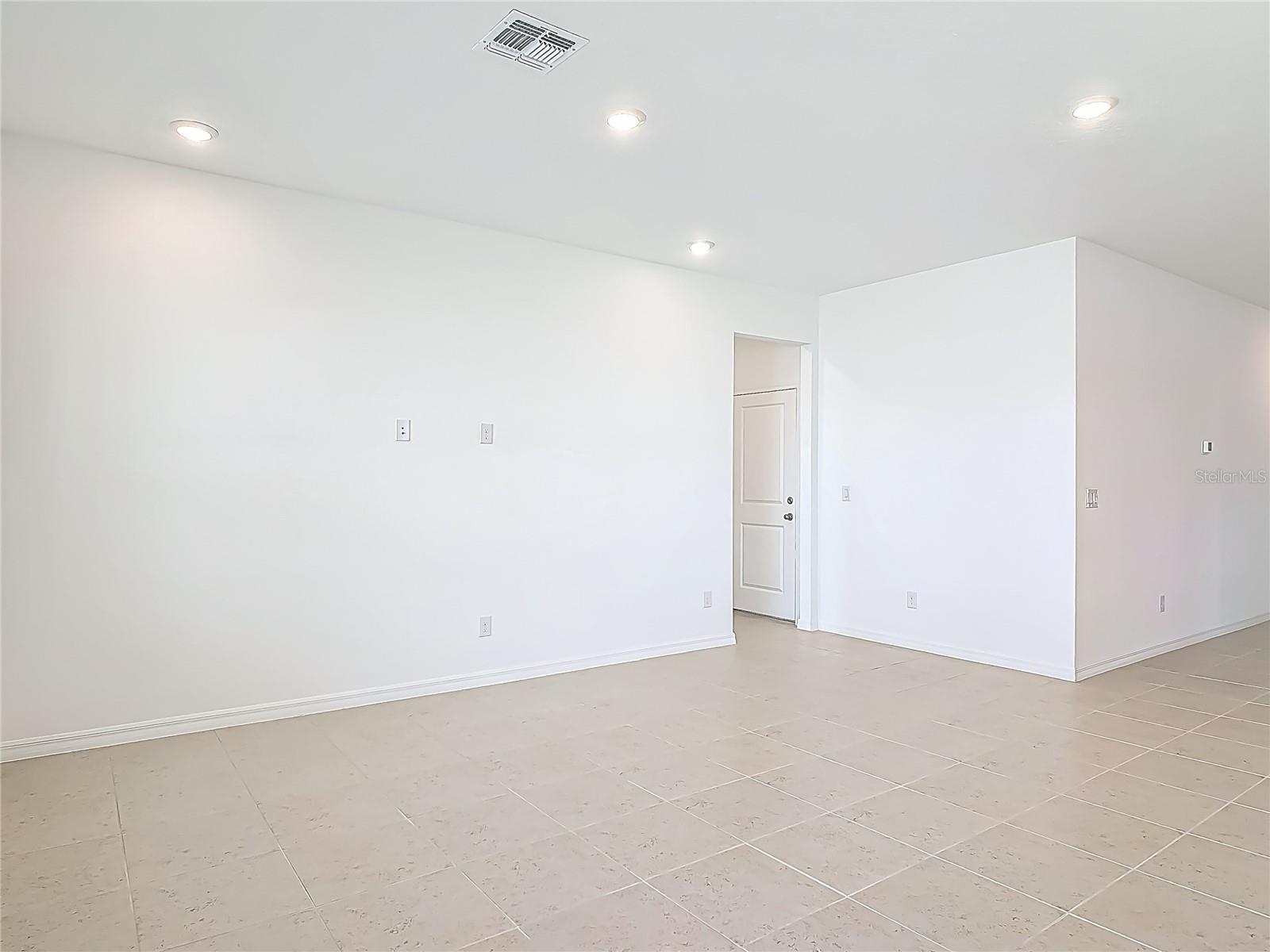 Image 21 of 71 For 1619 Hill Park Drive