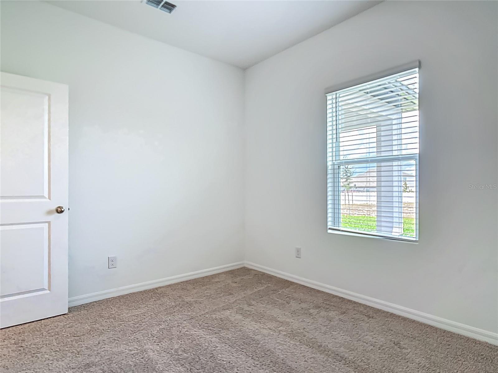Image 33 of 71 For 1619 Hill Park Drive