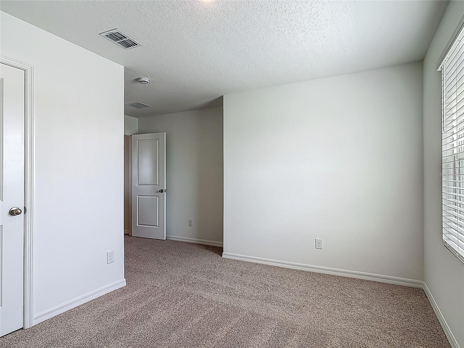 Image 37 of 71 For 1619 Hill Park Drive