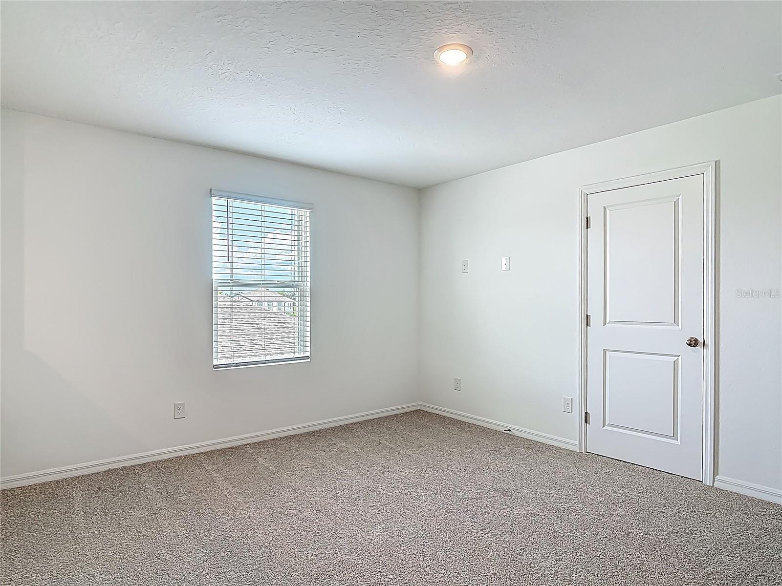 Image 39 of 71 For 1619 Hill Park Drive