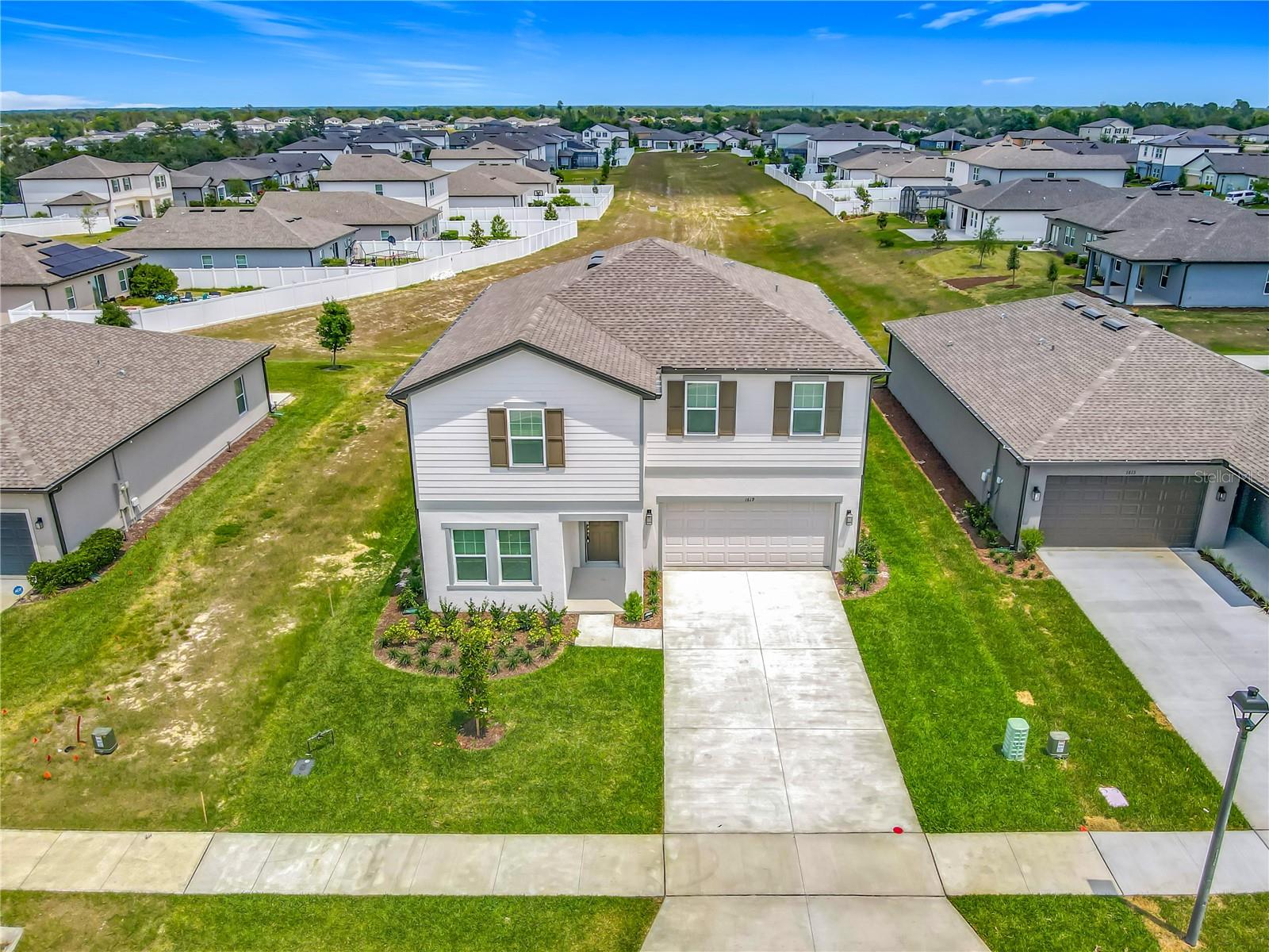 Image 6 of 71 For 1619 Hill Park Drive