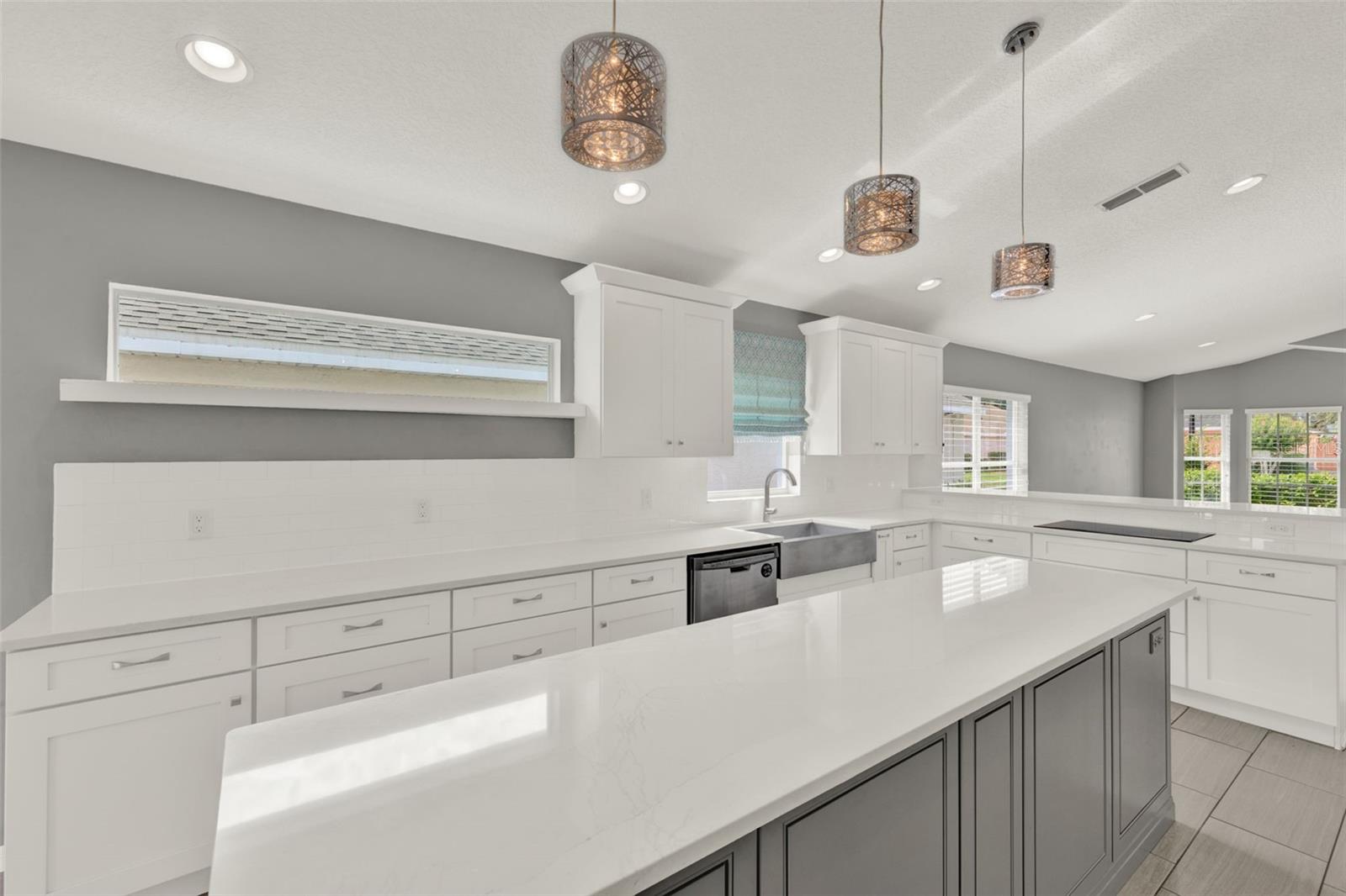 Image 9 of 41 For 2776 Joseph Circle