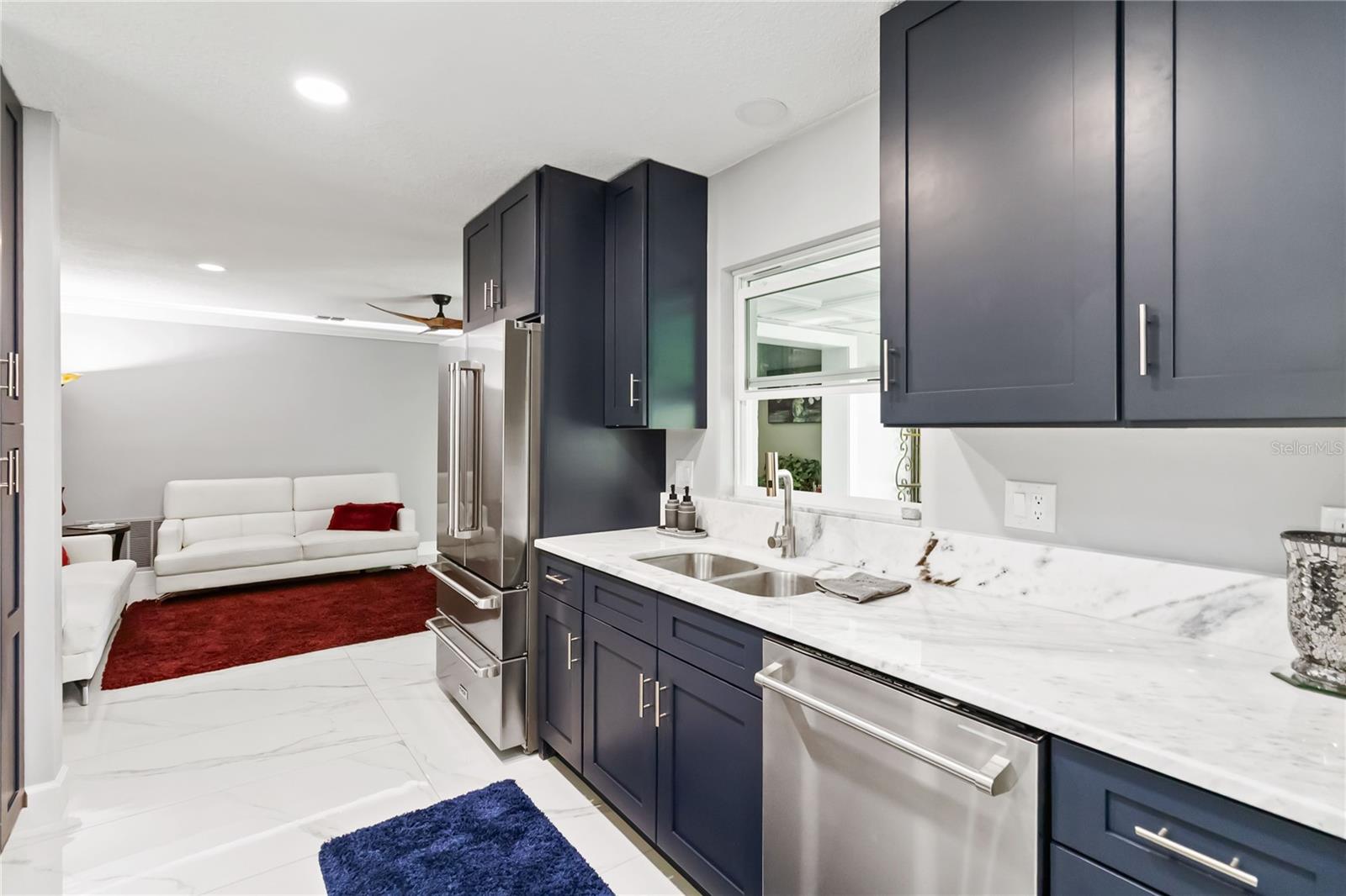 Image 12 of 45 For 226 Selkirk Way