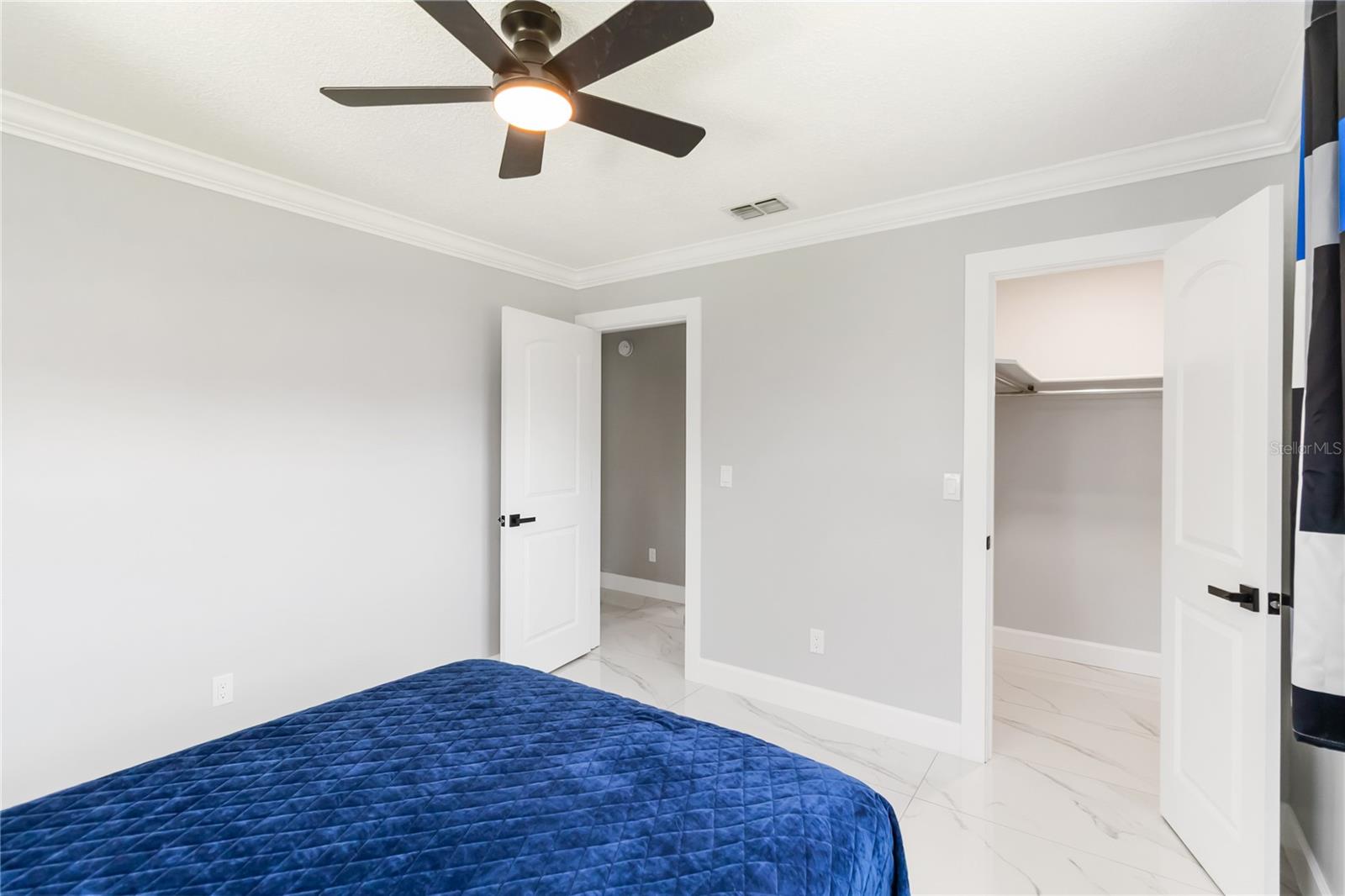 Image 31 of 45 For 226 Selkirk Way