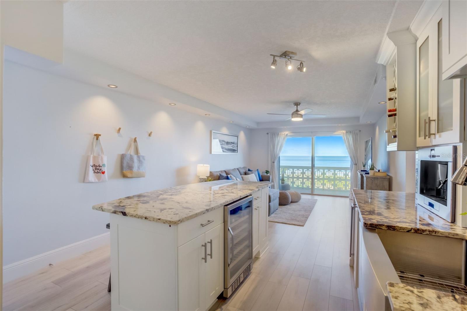 Image 11 of 38 For 4800 Ocean Beach Boulevard 312