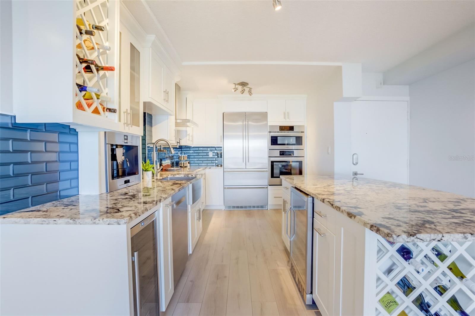 Image 16 of 38 For 4800 Ocean Beach Boulevard 312