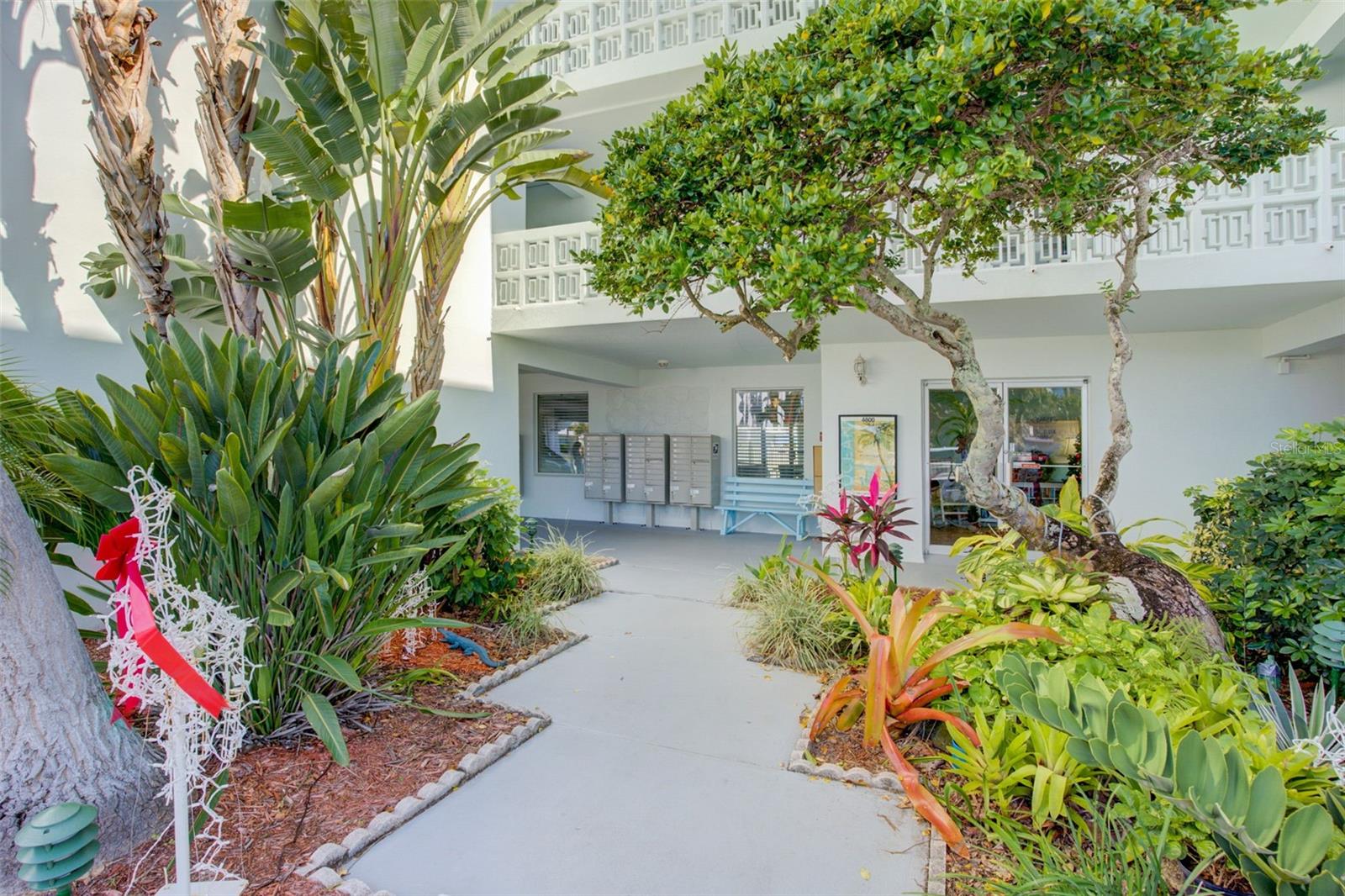 Image 36 of 38 For 4800 Ocean Beach Boulevard 312