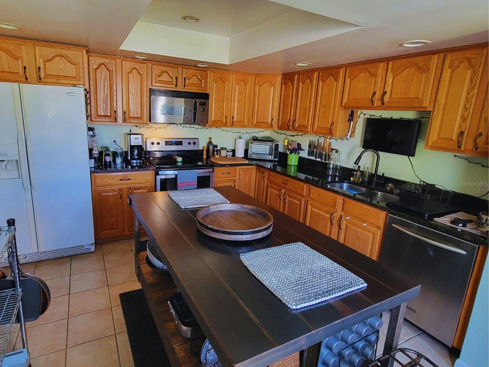 Image 4 of 9 For 4419 Waltham Drive