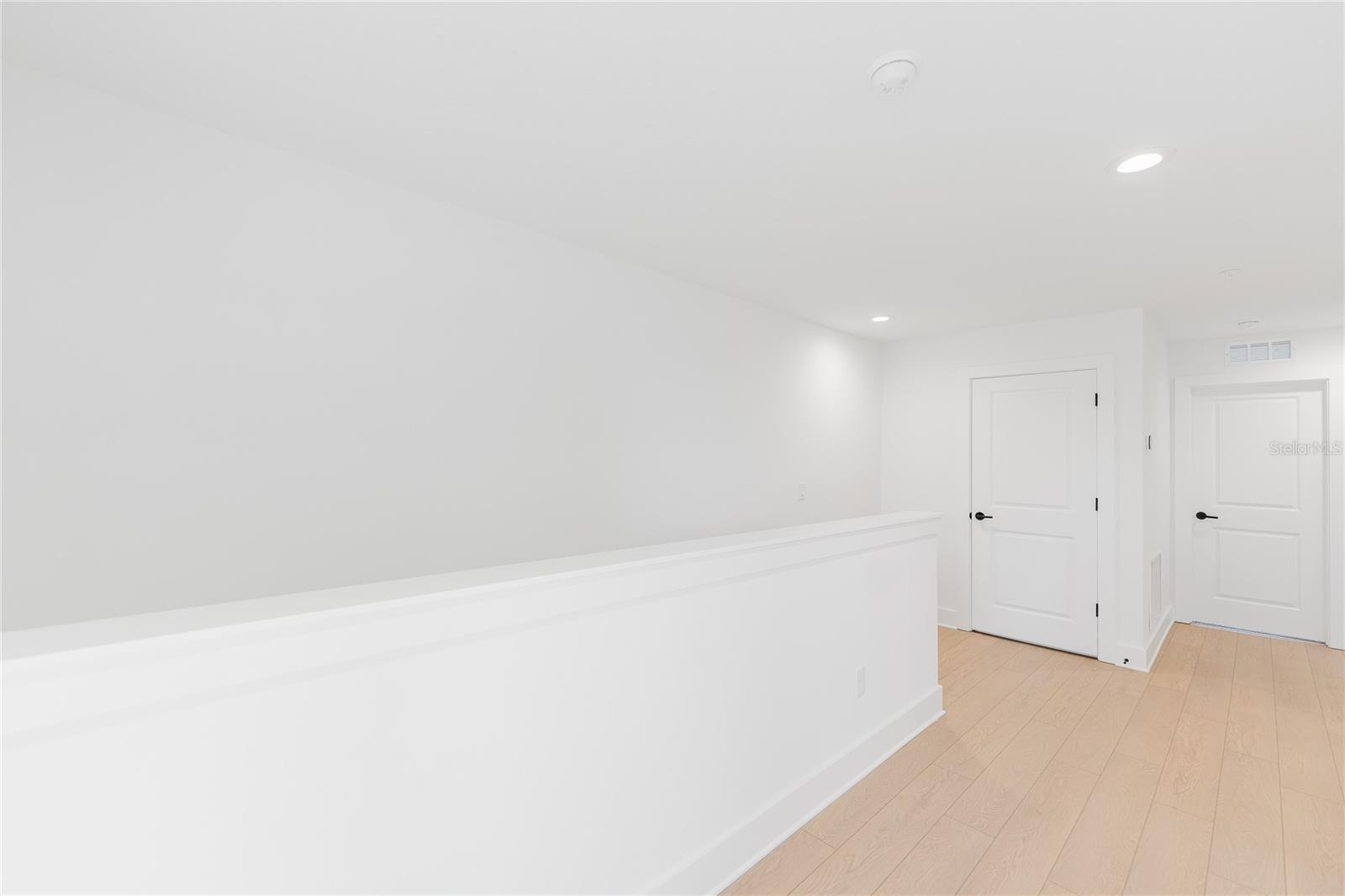 Image 26 of 47 For 1604 Crowncrest Drive