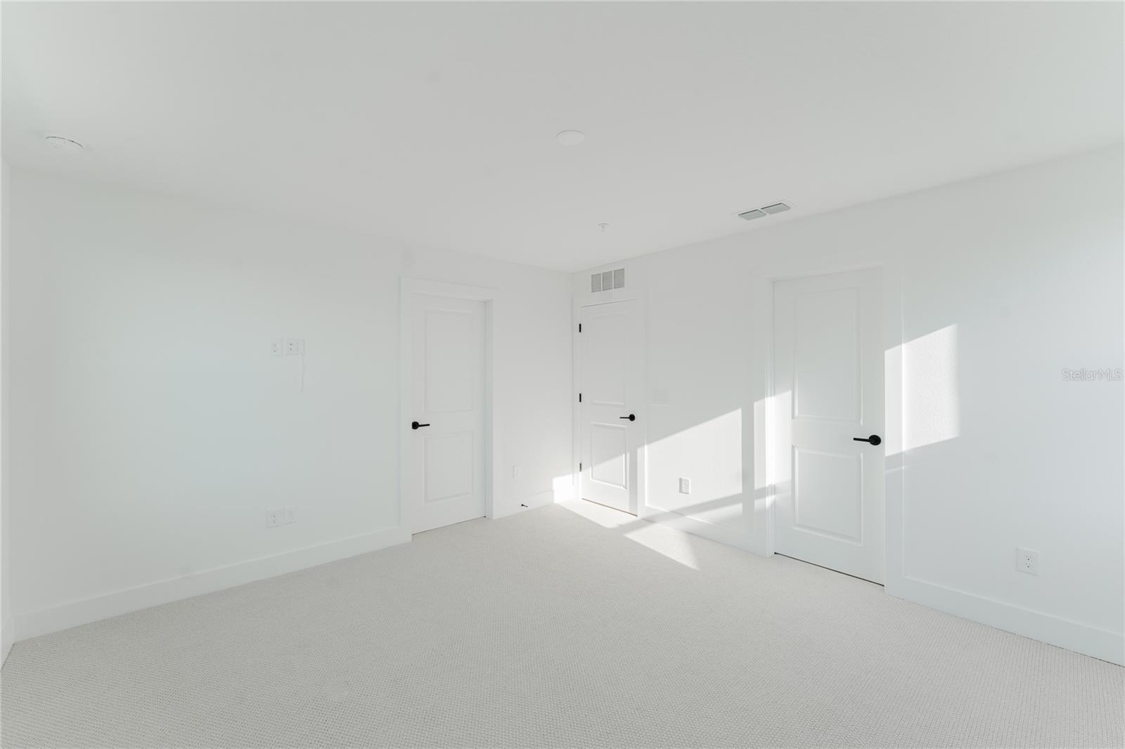 Image 29 of 47 For 1604 Crowncrest Drive