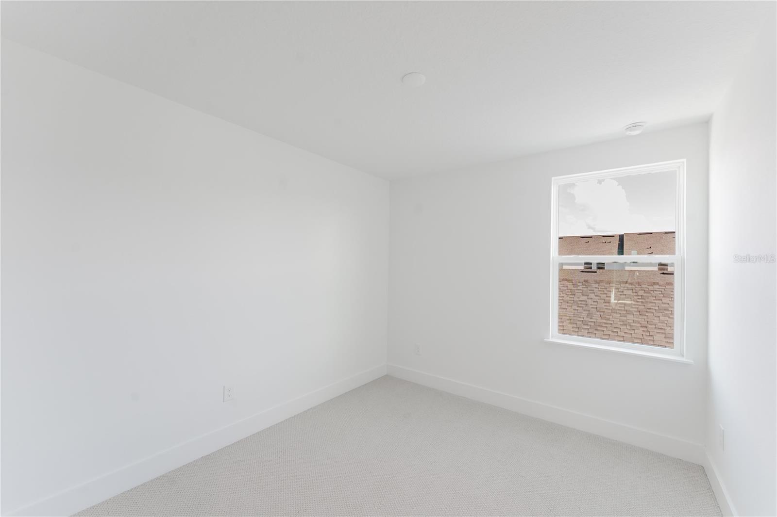 Image 36 of 47 For 1604 Crowncrest Drive