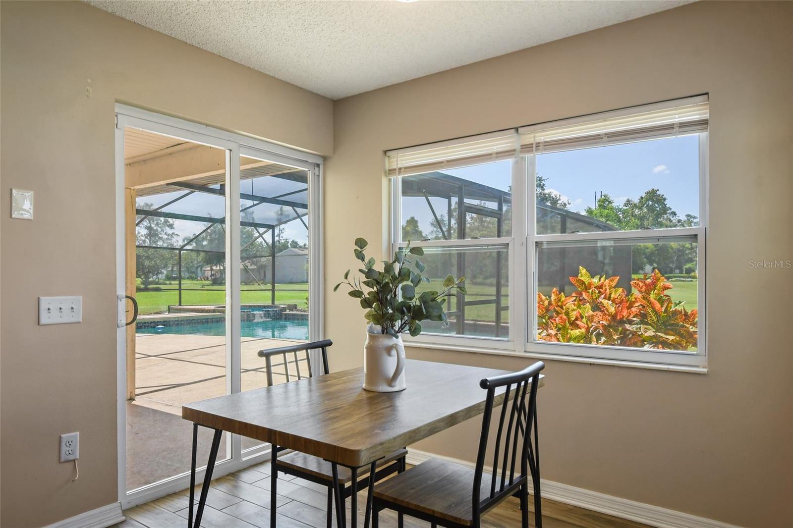 Image 30 of 56 For 7037 Edgeworth Drive